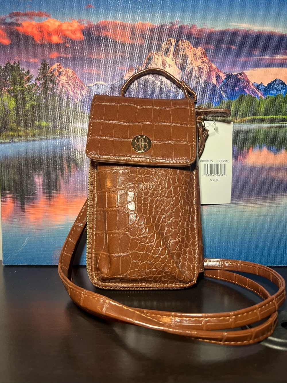 Crossbody Wallet Bandolino Cognac and Gold Color 7 X 4 New With Tags